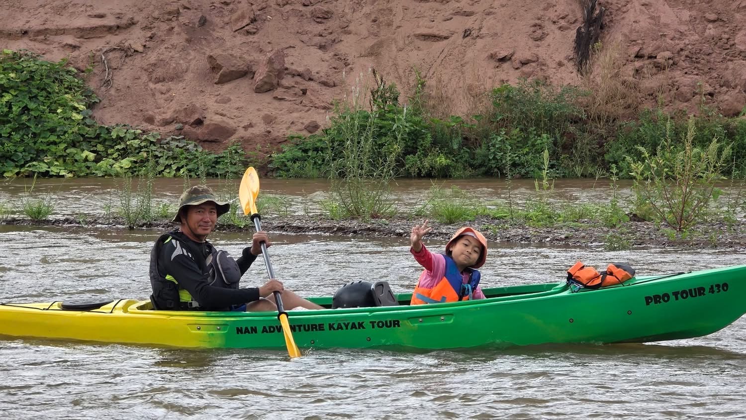 Eco kayak trip and culture of Wieng Sa 11